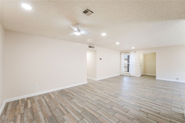 Photo - 2629 Hickey Ave