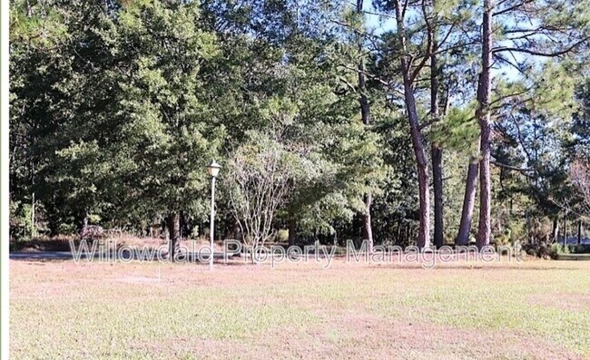 301 Sunset Dr
