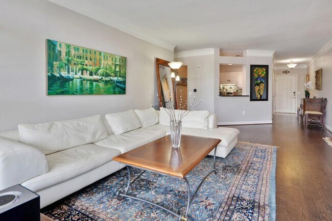 Photo - 3334 Peachtree Rd NE Unit 109