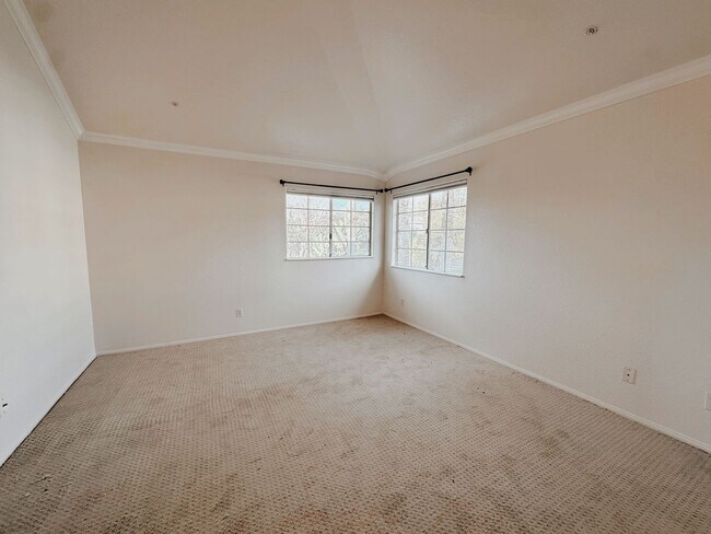 Photo - Beautiful 2 Story Single Family Home, Peac...