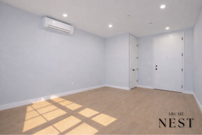 Photo - 3511 Farragut Rd