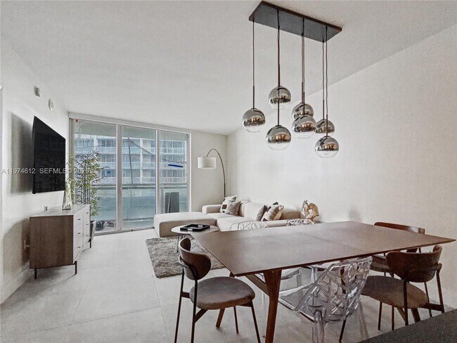 Photo - 475 Brickell Ave Unit 4611