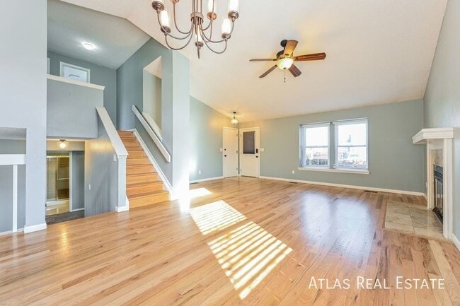 Photo - 6111 S Tabor St