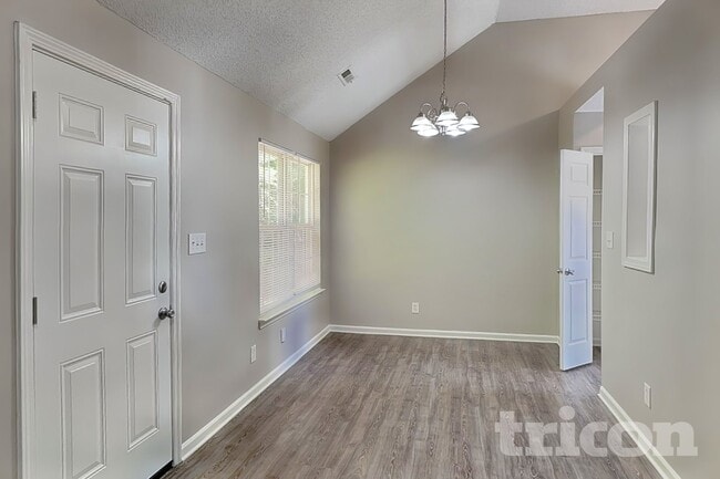 Photo - 8820 Kismet Dr