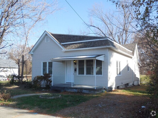 Building Photo - Large Two Bedroom Home with Full Basement ...