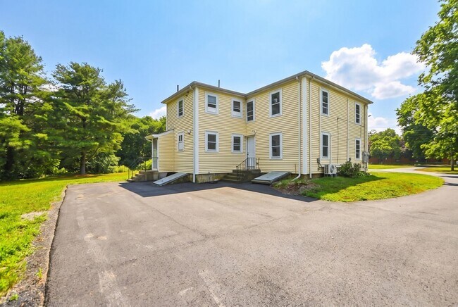 18 Aldrich Rd Unit 1