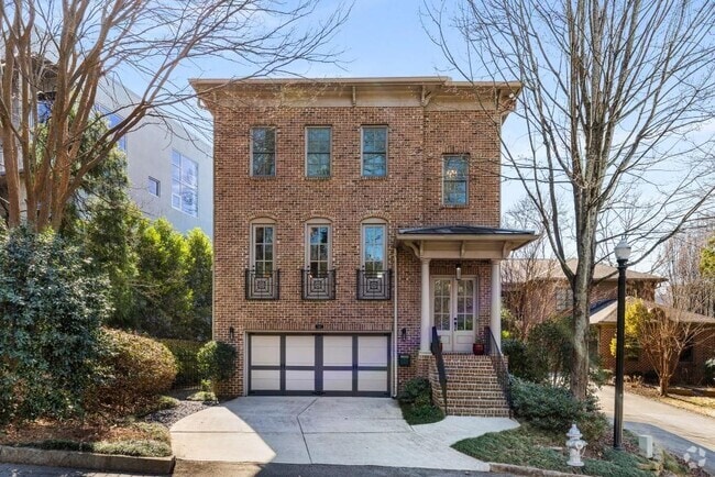Building Photo - 540 Woodall Ave NE Rental