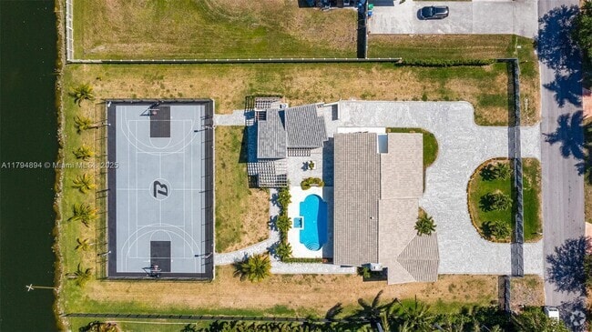 Building Photo - 3401 SW 141st Ave Rental