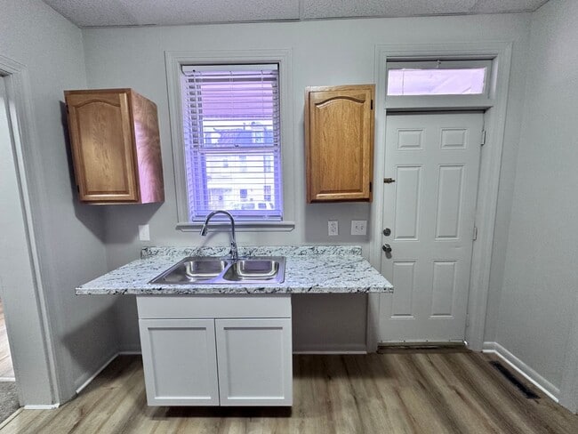 Photo - 201 E Cottage Pl Unit Apt #1