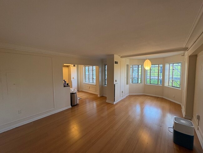 Photo - 20 Chapel St Unit Apt B803