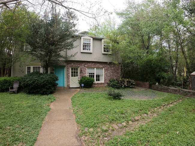 Photo - 1235 Linden Pl