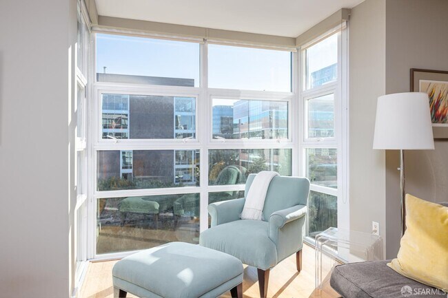 Photo - 330 Mission Bay Boulevard North