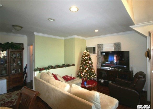 Photo - 12 S Maryland Ave Unidad Loft Apt