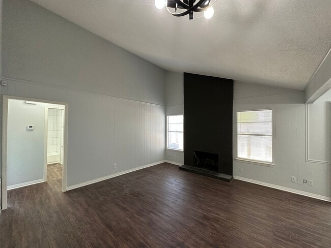 Photo - 5601 Purple Sage Dr