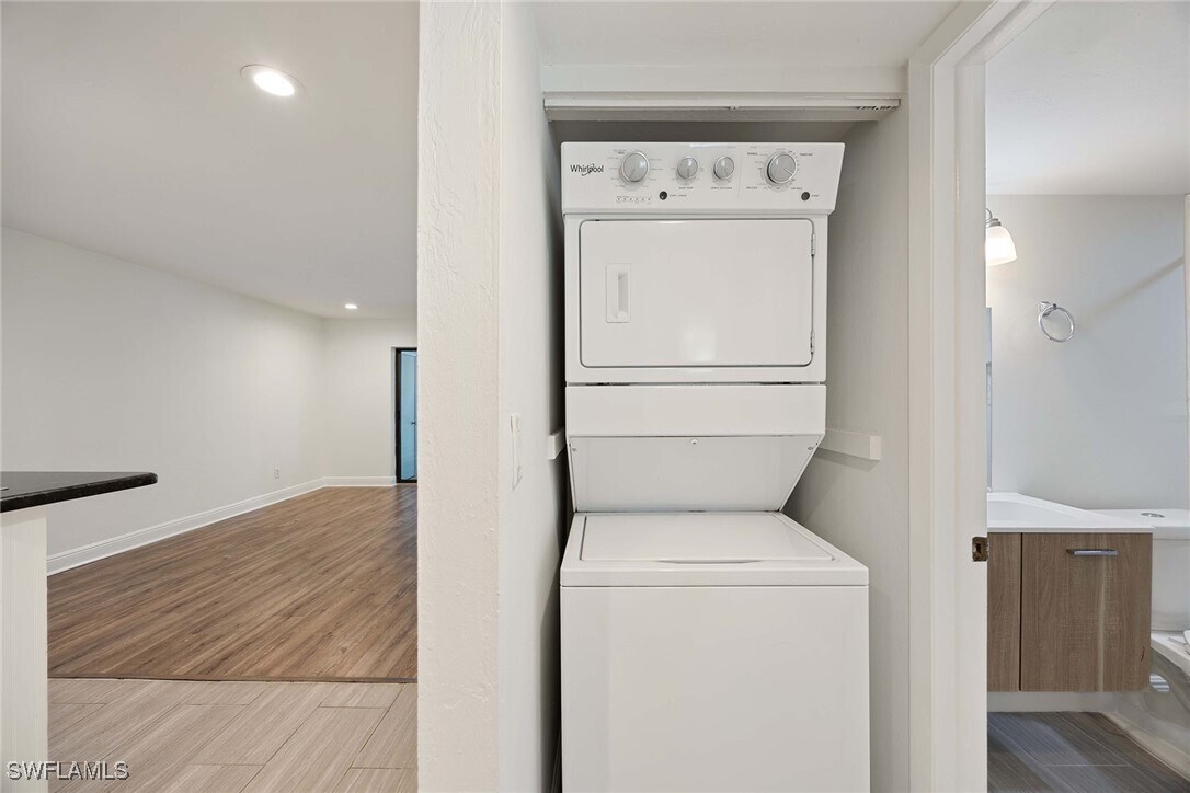 Photo - 28180 Pine Haven Way Unidad 47