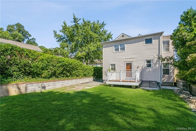 Photo - 156 Bellevue Pl