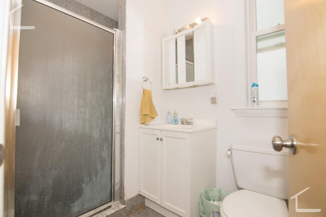 Photo - 38 Newton St