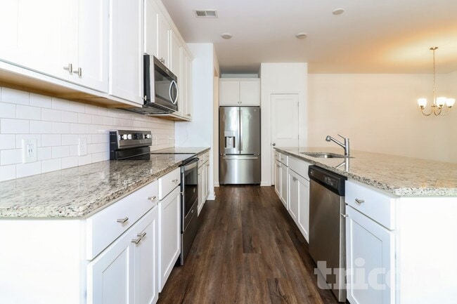 Photo - 2220 Rosemary Park Ln