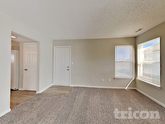 Photo - 10818 Sterling Apple Dr