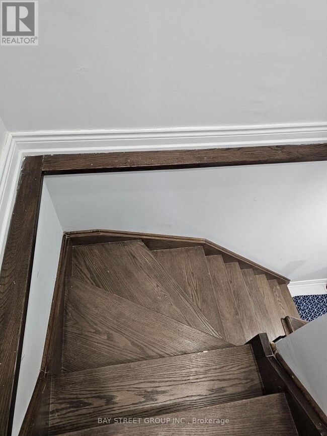 Photo - 3177 Colonial Dr