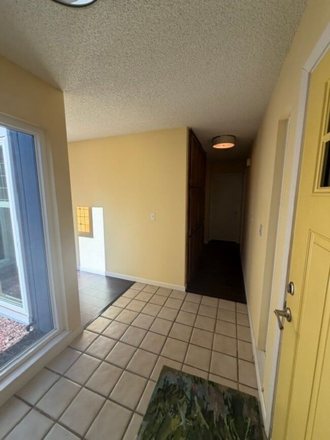 Photo - Charming 3 Bedroom + 2 Bathroom Half-Plex Near the American River in Fair Oaks: $2,375.00 + $100.00
