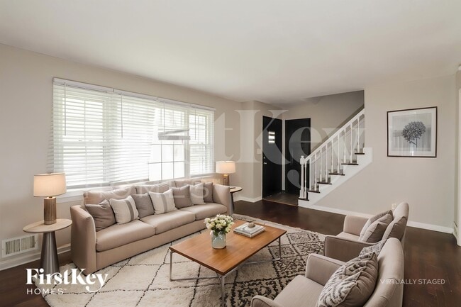 Photo - 8712 Marty Ln