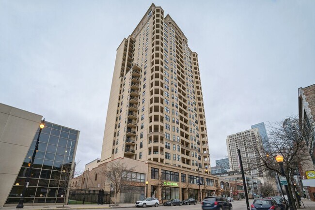 Building Photo - 1464 S Michigan Ave