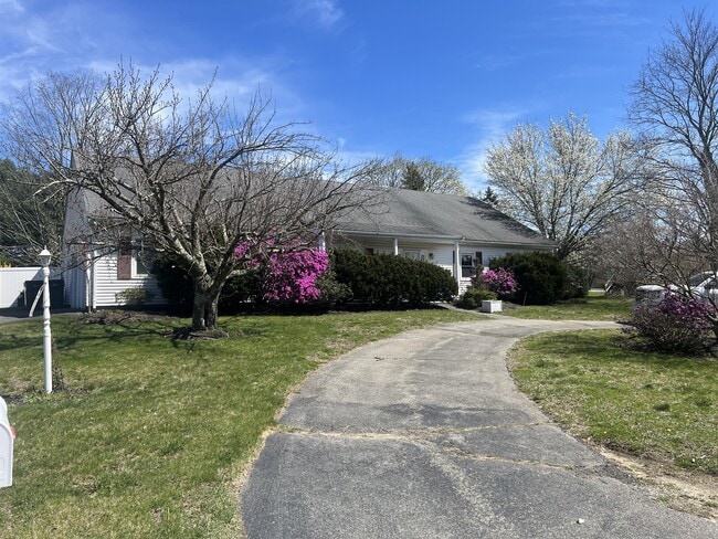 Photo - 3 Hearthstone Cir