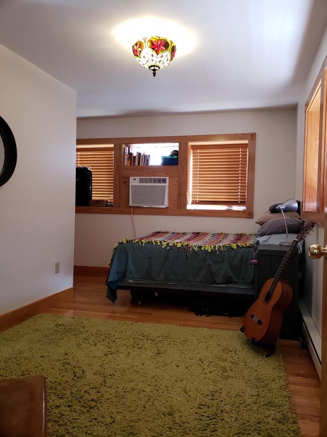 Photo - 804 N Dubuque St