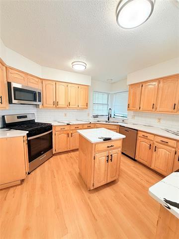 Photo - 3613 Longbow Ln