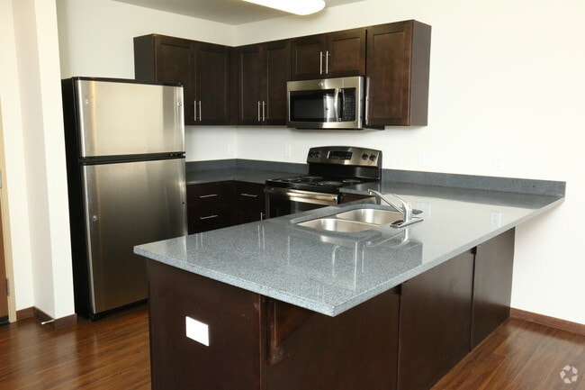 Madison Heights Apartments