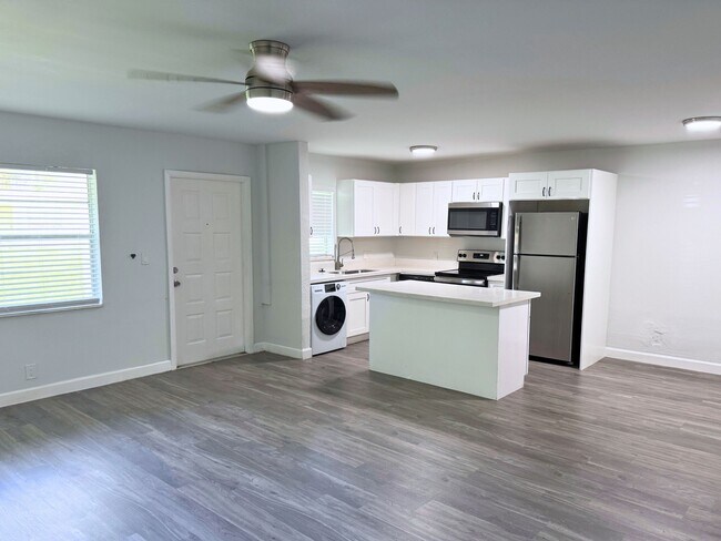 Photo - 4160 21st St