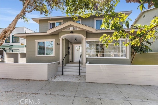 1902 2nd St