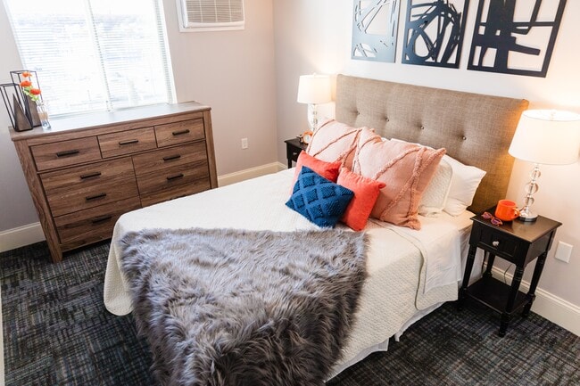 Photo - Huntington Exchange Providence