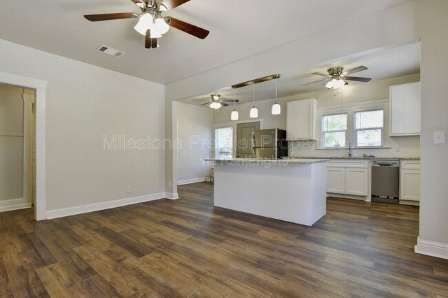 Photo - 1115 S Rusk Ave