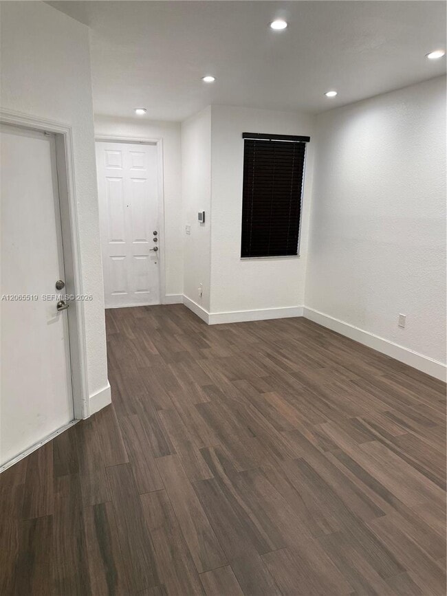 Photo - 15069 SW 9th Way