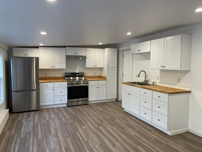 Cocina - 2560 U.S. 9 Unidad B