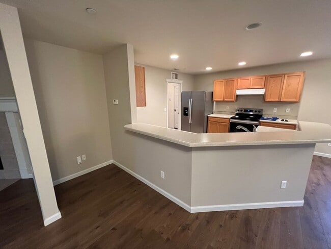 Photo - 3 Bedroom DuPont Home with Loft