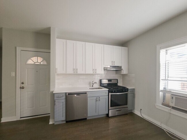 5133 N Wolcott Ave Unit G