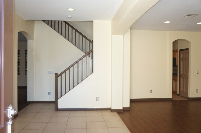 Photo - STUNNING 6 BEDROOM 2 STORY HOME IN NORTH LAS VEGAS!!!!