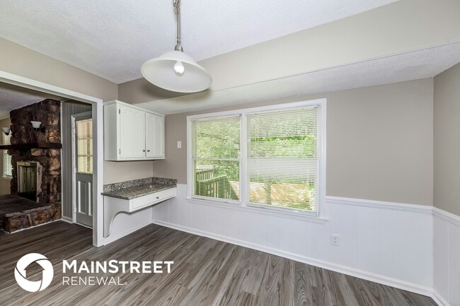 Photo - 2144 Etowah St