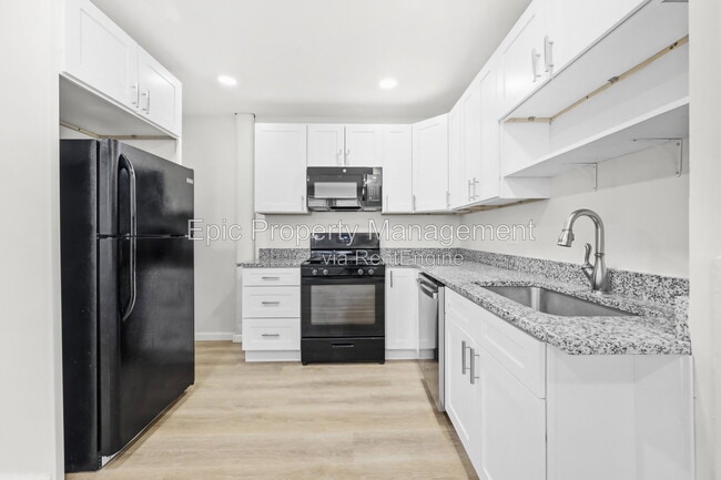 Photo - 224 Stratford Rd