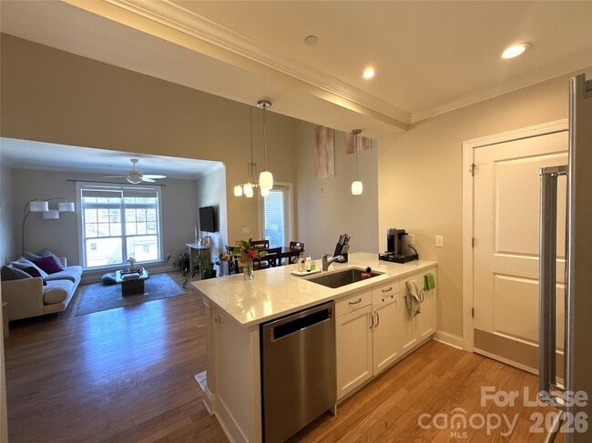 Photo - 301 E Tremont Ave Unit 305