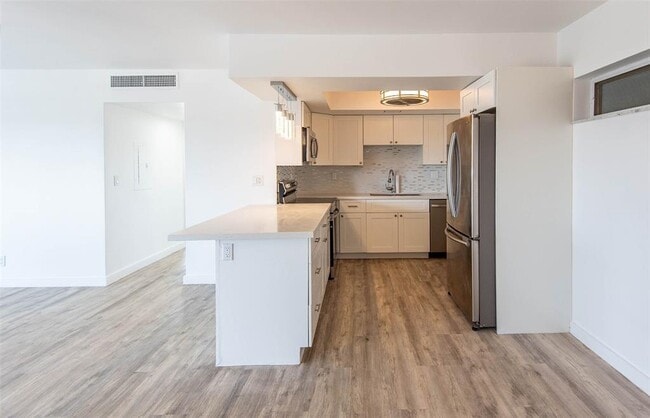 Photo - 651 Pine Dr Unidad 306