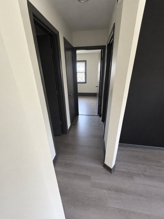 1809 Arlington Ave Unit 11