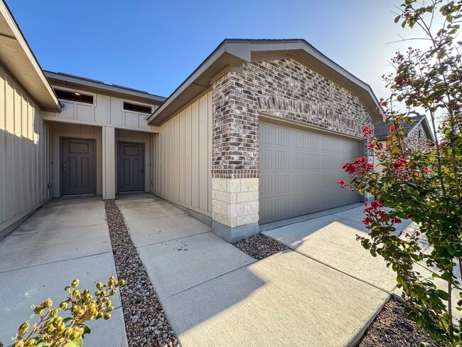 Photo - 9306 Unidad #2