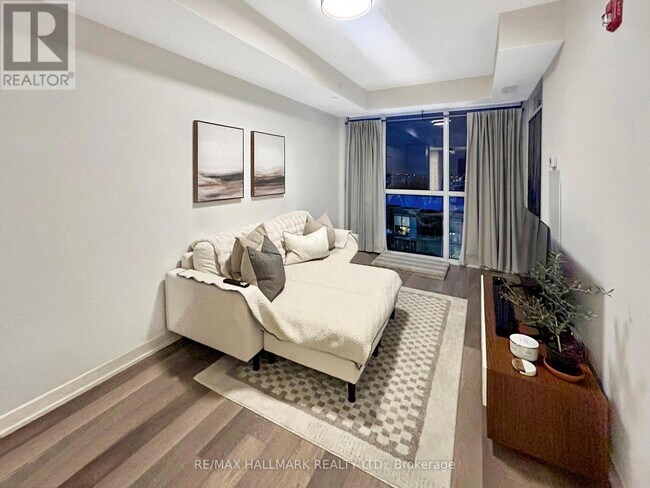 Photo - 5240 Dundas St Unit B616