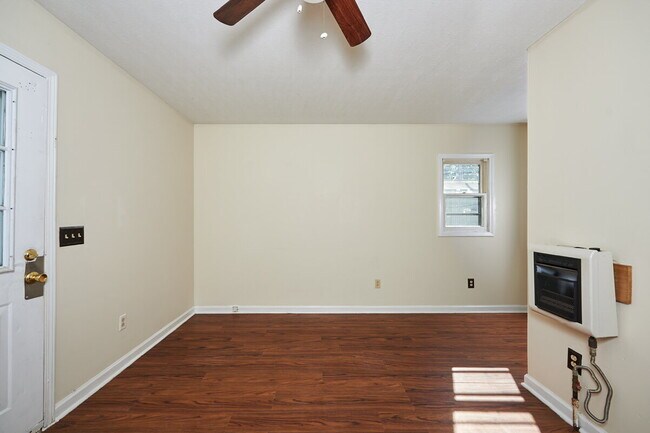 Coming Soon: 1BR apt with garage