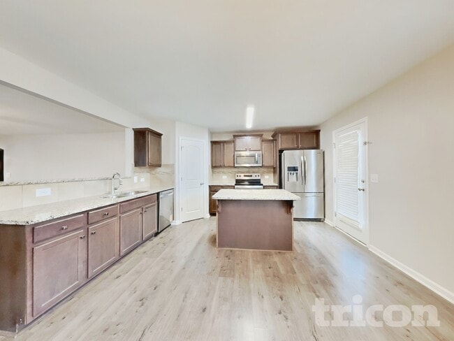 Photo - 5008 Shorthorn Way