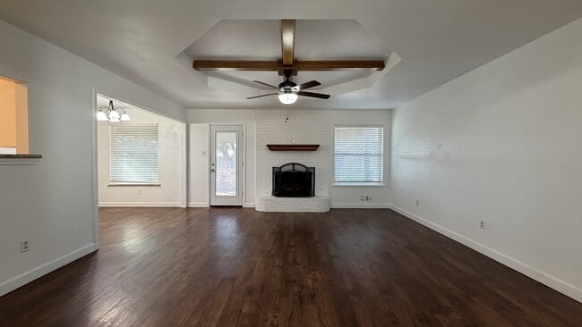 Photo - 6610 Huron Ave